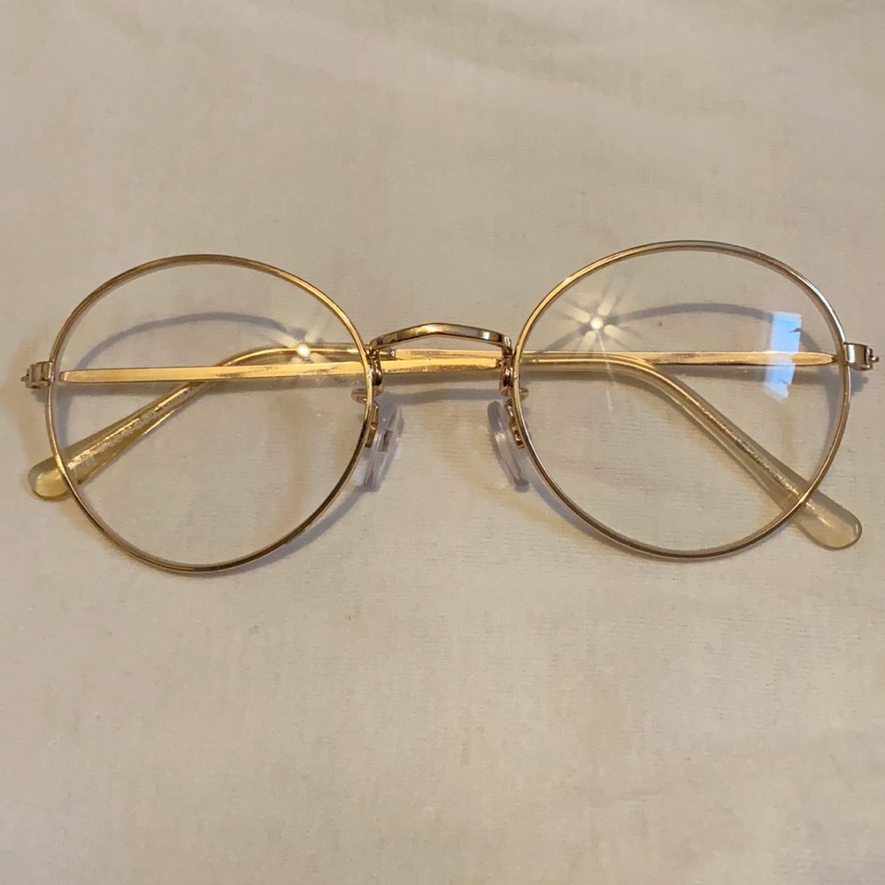 Fashion glasses (non-prescription)